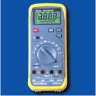 直流電壓； 交流電壓；直流電流；交流電流；電阻;電容；頻率；溫度；帶蜂鳴器通斷測試;二極管測試;晶體管hFE測試. RS232C串行通訊接口． 