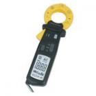 符合IEC1010-1和IEC1010-2-032國際標(biāo)準(zhǔn);雙重絕緣、600V CAT Ⅲ 、污染等級2;鉗頭口徑：Ф31mm;自動量:2mA/20mA/60A,精 度：±2.0%

