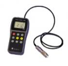 本儀器采用了渦流測厚法，它能快速、無損傷、精密地測量非磁性金屬基體上非導(dǎo)電覆蓋層的厚度(如銅、鋁、鋅、錫等基體上的:琺瑯、橡膠、油漆、塑料層等)．