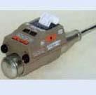 α-3000cn數(shù)字回彈儀系機電一體數(shù)字化智能型儀器，直接打印記錄測區(qū)砼強度 。適合一般建筑工程質(zhì)量監(jiān)督檢測站（中心），是中等規(guī)模工程質(zhì)檢測儀器的佳品。
