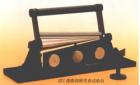 QTZ 漆膜彎曲實(shí)驗(yàn)器用途: 通過在規(guī)定的標(biāo)準(zhǔn)條件下漆膜隨其底材一起變形而不發(fā)生損壞的能力評價漆膜（或膩?zhàn)幽ぃ┑娜犴g性
