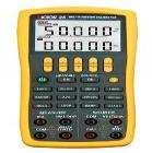 VICTOR 25為多功能、高精度、高穩(wěn)定、容易使用攜帶的手持式現(xiàn)場(chǎng)過(guò)程校驗(yàn)儀，它提供強(qiáng)大的功能可測(cè)量輸出和校準(zhǔn)幾乎所有過(guò)程參數(shù).測(cè)量和輸出的基本精度可達(dá)0.02%，測(cè)量顯示為5位，輸出顯示位6位.測(cè)量功能：直流電壓、直流電流、歐姆、頻率、熱電偶、熱電阻、開(kāi)關(guān)量測(cè)量值的顯示保持及平均值處理、內(nèi)部提供24V回路電源
