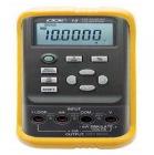 VICTOR15  過程儀表校驗儀, 6位LCD顯示，通過切換鍵分別顯示測量和輸出信號的類型，單位和數(shù)值，面板自動校準，電池高于6.8V時，20mA最大負載1KΩ；電池在5.8V～6.8V之間，20mA最大負載700Ω,供電電源范圍：5～25VDC,溫度系數(shù)：±0.005% 量程 / ℃（5℃～28℃、18℃～40℃）。 