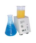 SK-1 快速混勻器,快速混勻器實(shí)現(xiàn)窗口的溶液快速混勻，混勻速度可調(diào)。最高速度:3000r/min.工作面直徑:? 130mm



