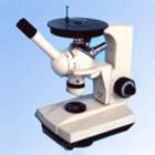 4X1金相顯微鏡是用來鑒定和分析各種金屬和合金的組織結(jié)構(gòu)，可廣泛地應(yīng)用在工廠或?qū)嶒?yàn)室進(jìn)行鑄件質(zhì)量的鑒定；原材料的檢驗(yàn)或?qū)Σ牧咸幚砗蠼鹣嘟M織的研究分析等工作。本儀器可配用攝影裝置進(jìn)行顯微攝影。倒置,單目物鏡,10X,40X(平場),100X(油)  (100-1250X)