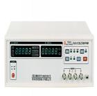 TH2811C型LCR數(shù)字電橋 通用型電感、電容、電阻測量儀器。該儀器采用五端測量方式，主、副參數(shù)同時顯示，分辨率達萬分之一，功能直接，操作簡便