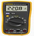 Fluke 12E 數(shù)字萬(wàn)用表   測(cè)量:電壓/電流/電阻/通斷/二極管/電容 基本直流準(zhǔn)確度  4000字顯示 三位半顯示保持功能 自動(dòng)與手動(dòng)量程 