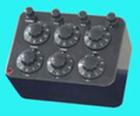 用途：

多值電阻器專(zhuān)供直流電路中作精密調(diào)節(jié)電阻之用，具有較低的殘余電阻，是工廠、學(xué)校和科研單位的電氣實(shí)驗(yàn)室的必備儀器。多值電阻也可作為溫度指示儀表及溫度指示調(diào)節(jié)儀表的檢驗(yàn)儀器。ZX21a是ZX21的改進(jìn)型，其步進(jìn)盤(pán)采用輕壓力開(kāi)關(guān)接觸電阻小、變差穩(wěn)定。

