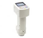 CM-700d/600d：結(jié)構(gòu)緊湊、輕巧便攜的分光測(cè)色計(jì)，配有無(wú)線藍(lán)牙通訊功能及彩色LCD顯示，給您提供完美的簡(jiǎn)便及可操作性！

在汽車內(nèi)飾，家居應(yīng)用，移動(dòng)電話，紡織制造等各行業(yè)中，為了更好地區(qū)別產(chǎn)品類別，各種豐富的新色彩不斷增加到實(shí)際應(yīng)用中來(lái)。在食品行業(yè)中，色彩管理的重要性也被日益重視。在這樣的環(huán)境條件下，色彩測(cè)量?jī)x器的應(yīng)用在各行各業(yè)的研發(fā)或品控部門、生產(chǎn)線上都不斷擴(kuò)大，與此同時(shí)，這類儀器也漸漸地在產(chǎn)品制造商和材料供應(yīng)商之間廣泛流傳。

