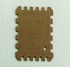 Elcometer 154塑料濕膜梳 ABS塑料材質(zhì)，Elcometer 154塑料濕膜梳為一次性使用的測量器具，針對ISO或用戶要求記錄濕膜厚度。每片濕膜梳上有公制和英制二種量程，一面為50~800μm，另一面為2~32mils。


