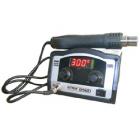 國(guó)內(nèi)首創(chuàng)全新架構(gòu)熱風(fēng)拆焊系統(tǒng)，高效熱風(fēng)溫控，相比傳統(tǒng)858吹焊效果更顯著。大功率發(fā)熱芯，比普通熱風(fēng)拔放臺(tái)吹焊更快速，效果更均勻，大大提升您的工作效率。無(wú)刷直流電機(jī)伺服機(jī)構(gòu)，極低噪音，傳力結(jié)構(gòu)風(fēng)口設(shè)計(jì)即使您配備了市場(chǎng)上抵擋噴嘴亦不會(huì)燒毀手柄。全密閉鋁合金機(jī)箱設(shè)計(jì)，可用于任何復(fù)雜環(huán)境下工作。