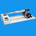 功能：
ANJ扭矩扳手檢定儀是檢定扭矩扳子、據(jù)矩起子的專用設(shè)備，主要用于檢測(cè)各種
定力式扭力板手，數(shù)顯式扭力板手、預(yù)置式扭力板手、扭力起子、螺絲刀和各種涉及
擰緊力的儀器和產(chǎn)品。廣泛應(yīng)用于電氣制造、機(jī)械制造、汽車輕工和專業(yè)科研和檢測(cè)行業(yè)。
