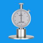 性能簡介：
LX-F型海綿硬度計是本廠為了方便客戶測量泡沫材料的硬度而特殊定制的，它適用于測定軟的泡沫材料，聚氨脂泡沫膠料制品硬度，這種硬度計與其他硬度計在測定使用方面有所不同，在使用時，壓腳直接在試樣上接觸，并利用它自己的重量作為測力負荷。
