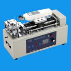 說(shuō)明： 
AEH電動(dòng)臥式機(jī)臺(tái)是專為HF系列和NK系列推拉力計(jì)配套用的推拉負(fù)荷試驗(yàn)臺(tái)。本產(chǎn)品采用雙導(dǎo)桿結(jié)構(gòu)，具有穩(wěn)定性好，適用范圍廣，使用方便等優(yōu)點(diǎn)，并具有無(wú)極調(diào)速，手動(dòng)（點(diǎn)動(dòng)）、自動(dòng)控制切換功能。適用于電子電器、電線電纜、五金機(jī)電、電磁機(jī)械、汽車配件、動(dòng)力機(jī)械、粘膠化工、建筑門窗、塑膠塑編、彈簧制造、醫(yī)療器械、消防器材、印刷包裝、剃須刀業(yè)、漁具航空、拉鏈紐扣、紡織服裝、煤炭、家具、電梯、打火機(jī)及點(diǎn)火裝置、鎖具、筆業(yè)、電力等行業(yè)及科研機(jī)構(gòu)、學(xué)校等測(cè)試。
