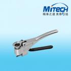 產(chǎn)品簡介 
一種可現(xiàn)場快速測試鋁合金硬度的儀器。使用方便，一卡即可，硬度值直接讀出，效率高，可靠性好。
      用于快速檢測鋁合金型材、管材、板材、鋁工件及其他軟金屬的硬度。特別適于在生產(chǎn)現(xiàn)場、銷售現(xiàn)場或施工現(xiàn)場對成批產(chǎn)品進(jìn)行快速、非破壞性的逐件合格檢查。
      本韋氏硬度計(jì)是檢驗(yàn)鋁合金型材力學(xué)性能的首選儀器，符合中國有色標(biāo)準(zhǔn)YS/T420-2004和美國標(biāo)準(zhǔn)ASTM B647-84（2000）。
      韋氏硬度計(jì)還可用于測試紫銅、黃銅、軟鋼等。
