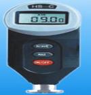 主要特點(diǎn)

u具有最大值鎖存、平均值自動計算及欠壓報警功能

u與本機(jī)攜帶的海寶公司RS232通訊電纜連接，能與計算機(jī)進(jìn)行數(shù)據(jù)通訊

u具有自動關(guān)機(jī)功能

u與邵氏硬度測試臺連接后能進(jìn)行更高精度的測量

u電源：3×1.55V扣式電池 4.5V交直流電源適配器

u基本配置： 1、扣式電池三節(jié) 2、選購件：SAC-J硬度計測試架,4.5V交直流電源適配器,RS232通訊電纜