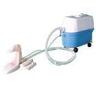 體潔器的功能如下:

1. 能為長(zhǎng)期臥床的病人,實(shí)現(xiàn)不用下床便能輕松完成洗頭的工作.特制噴頭可將頭發(fā)吸入噴頭內(nèi)部進(jìn)行清洗,并能做到邊洗邊清潔.有效防止弄濕被單給患者和家人帶來(lái)的不便.

2. 特制噴頭同樣可以進(jìn)行患者身體清潔的工作,做到邊噴邊洗,整個(gè)過(guò)程在噴頭內(nèi)部完成.

3. 對(duì)患有褥瘡的患者,本機(jī)器可以隨時(shí)用來(lái)為患者清洗患病部位,從而減輕患者痛苦.

4. 意識(shí)清醒者或護(hù)理專員可以在床上輕松處理患者小便.機(jī)器帶有線控裝置,整個(gè)過(guò)程輕松,便捷.